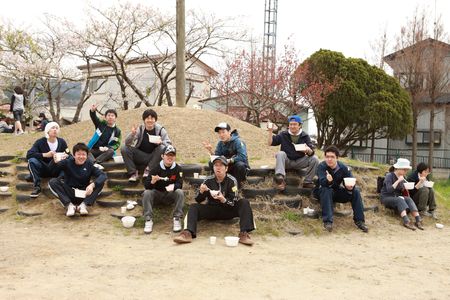 20120501216